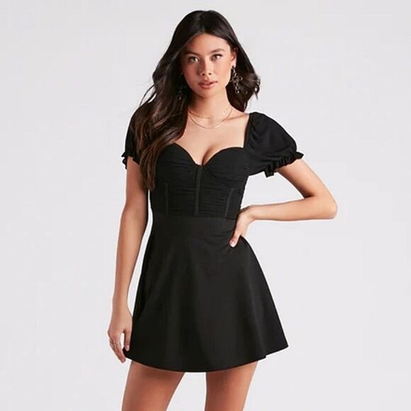 Windsor Darling Sweetheart Skater Dress In Black NWT Sz M - Picture 1 of 11